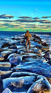 indian river inlet, full moon fishing in delaware, sussex county, striped bass hunting, rockfishing, line siders, north wall